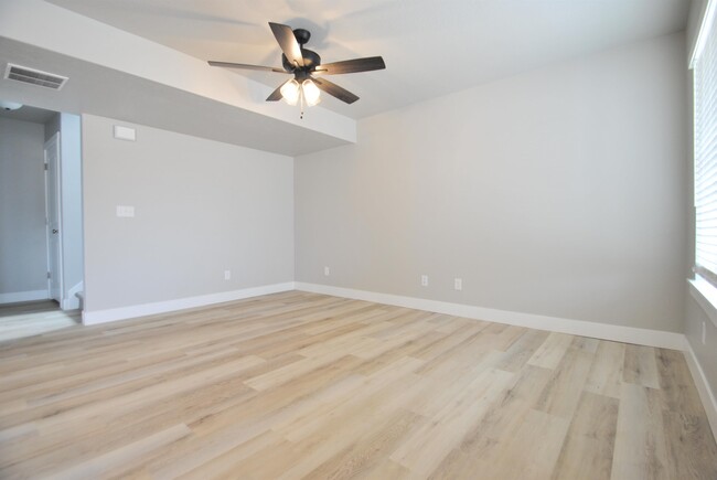 Building Photo - 2259 S 1180 W