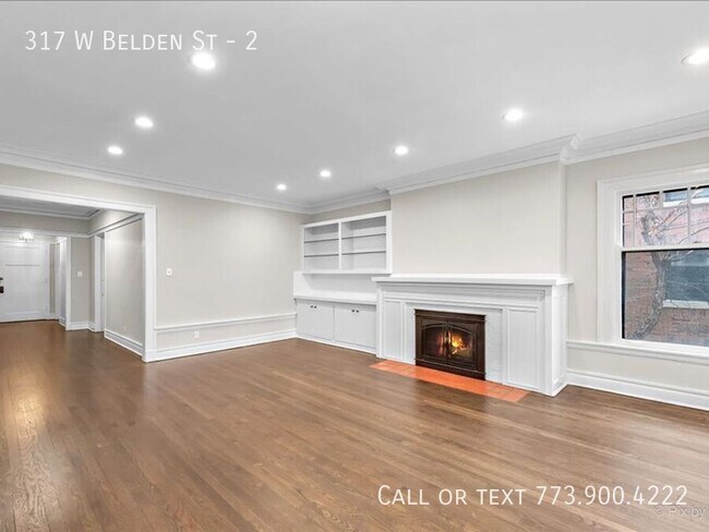 Building Photo - Lincoln Park Extra Large 3 bedroom 2 bath
