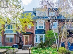 Building Photo - 624 Huron St