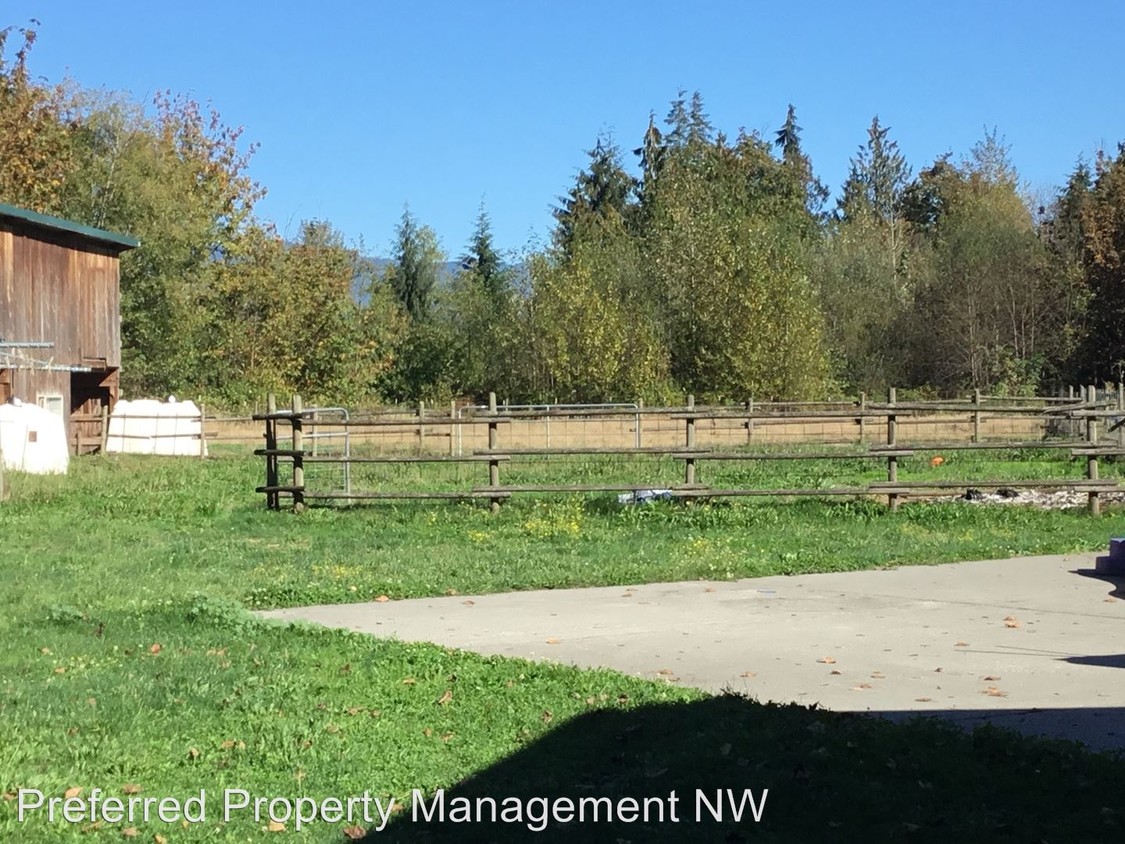 Primary Photo - 17414 Engebretsen Rd