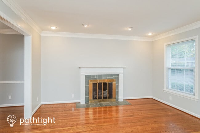 Building Photo - 4101 Manner Dale Drive, Louisville, KY, 40220