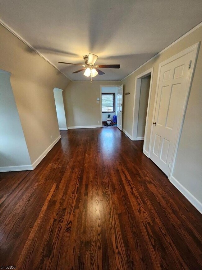 Foto del edificio - 159 Ridge Ave