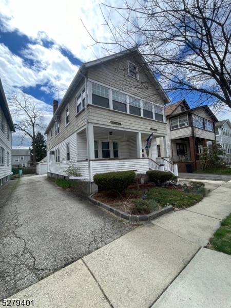 Building Photo - 23 Warman St