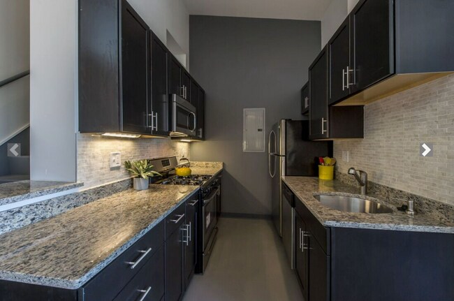 Foto del edificio - 160 E Berkeley St