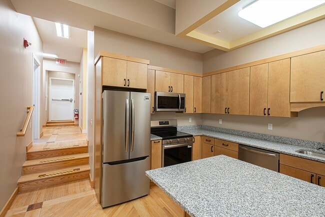 Foto del edificio - 140 Main St