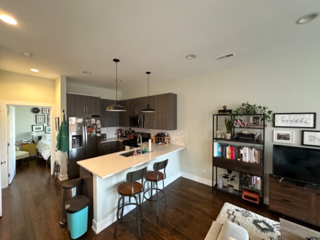 Foto del edificio - 5139 N Broadway St