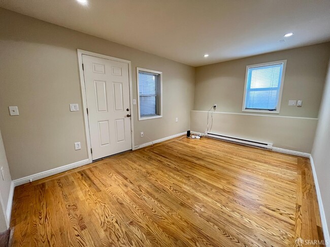 Building Photo - 3645 25th St