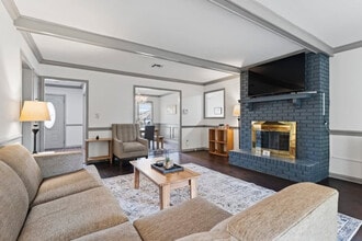 Building Photo - 4318 White Acres Rd