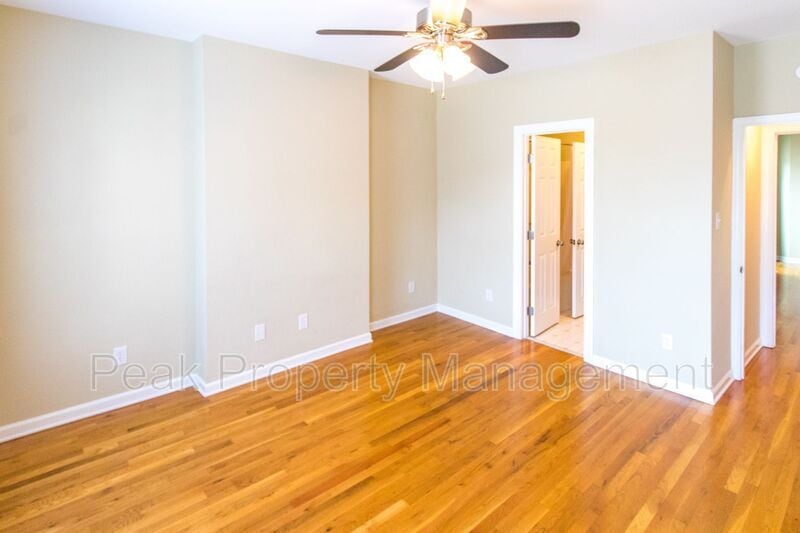 Primary Photo - 109 Pulliam St