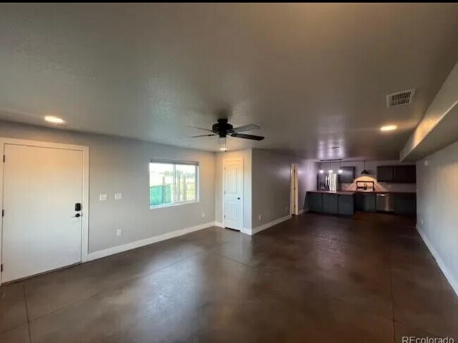 Foto del edificio - 11295 Grassland Rd