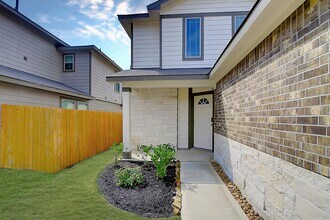 Building Photo - 14031 Mack Wood Trl