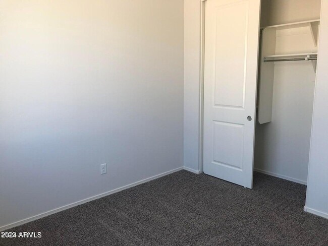 Building Photo - 10512 W Appaloosa TR