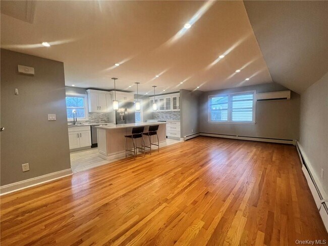 Foto del edificio - 36 Roanoke Ave