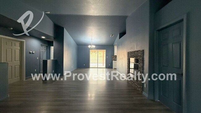 Foto del edificio - 13174 Butte Ave
