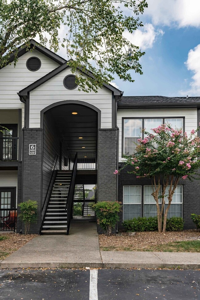 Carrington Hills Apartments in Franklin, TN