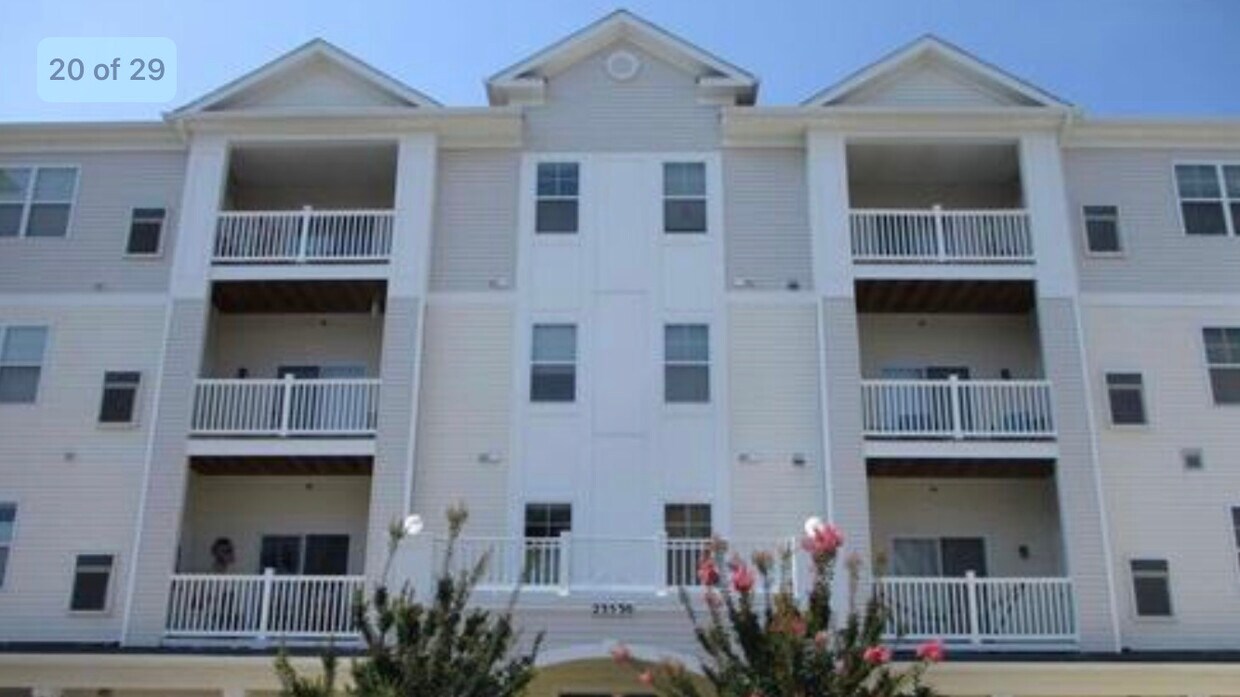 23560 F D R Blvd, California, MD 20619 Condo for Rent in California