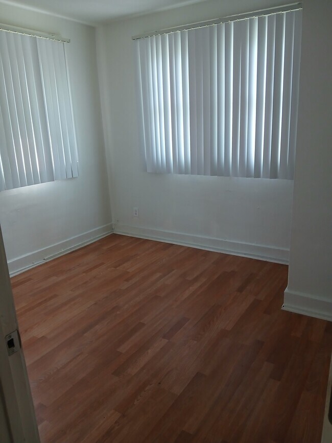 Foto del edificio - 433 W Savannah St