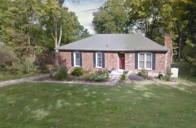 1031 Forest Ln, Goshen, KY 40026 House Rental in Goshen, KY