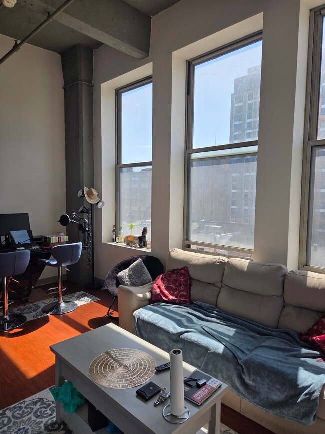 Photo - 511 N Broad St Apartment