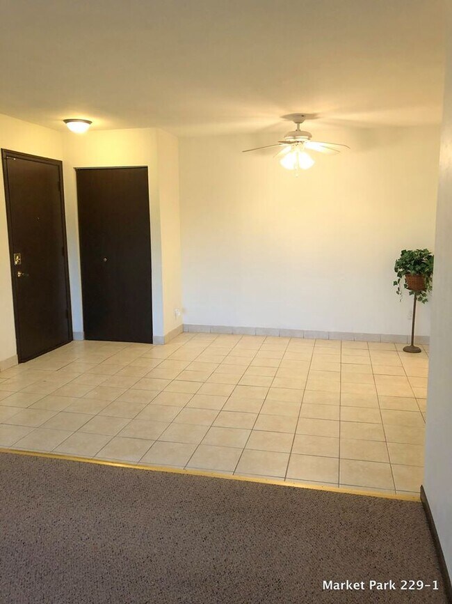 HUGE DINETTE - 229 E Market St