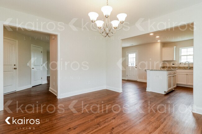 Building Photo - 107 Scots Pne Ct
