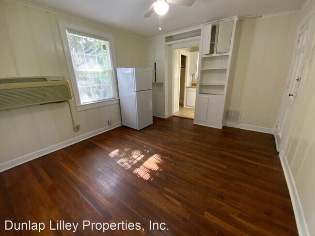 Foto del edificio - 1 br, 1 bath House - 300 A Chase Avenue