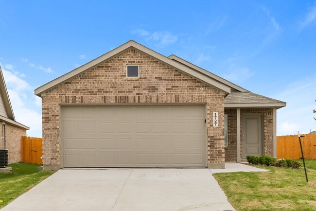 Building Photo - 1727 Crossbill St