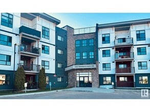 Building Photo - 1506 Tamarack Blvd NW