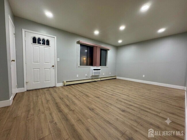 Foto del edificio - 1032 Cricket Ln