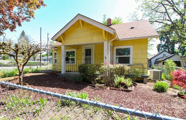 Foto del edificio - 310 16th St SE