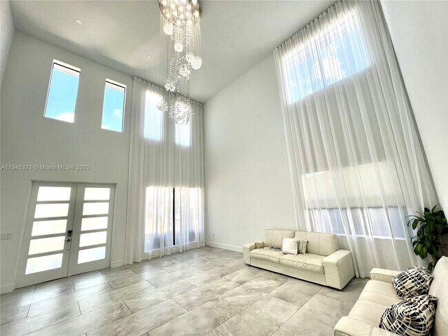 Building Photo - 8900 NW 161st Terrace