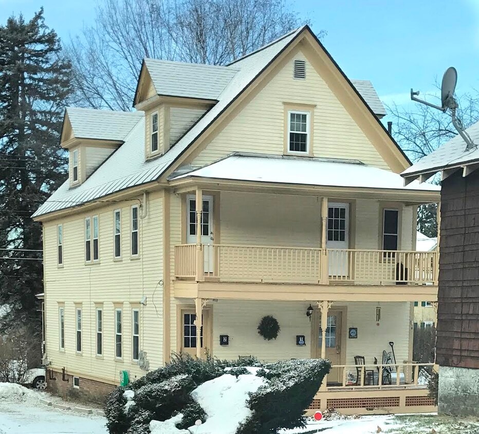 88 S Lincoln St, Keene, NH 03431 Townhome Rentals in Keene NH