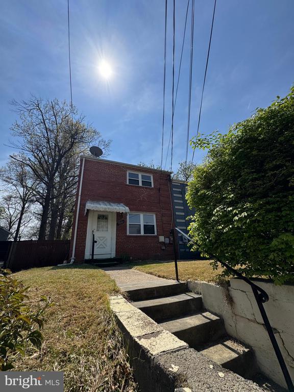 Building Photo - 5803 Nicholson St