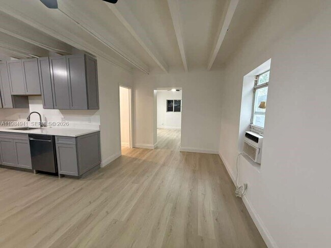 Foto del edificio - 1608 NW 5th Ave