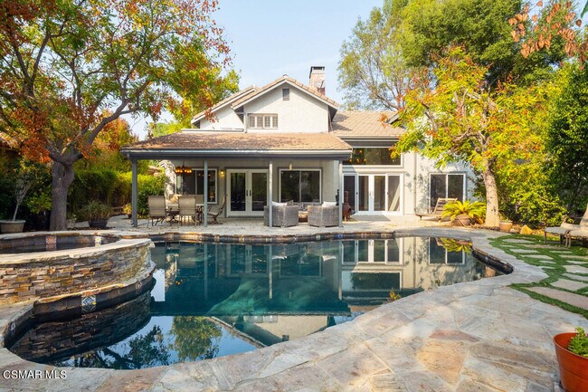 Foto del edificio - 28310 Foothill Dr