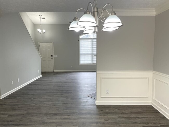 Building Photo - 110 Weatherstone Dr