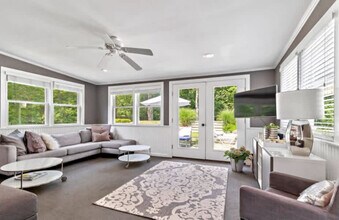 Building Photo - 14 Millstone Dr