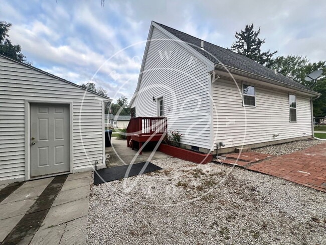 Foto del edificio - "Charming 3-Bedroom Home in Oregon.– Spaci...