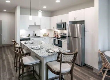 Foto del edificio - 13958 Cottingham Rd