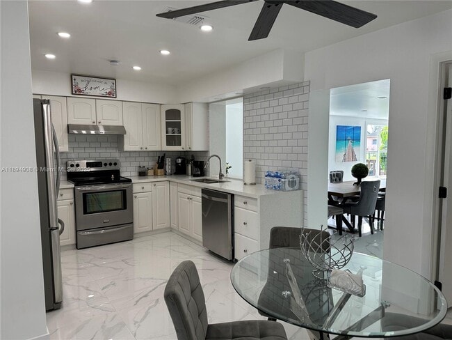 Foto del edificio - 4531 SW 42nd Terrace