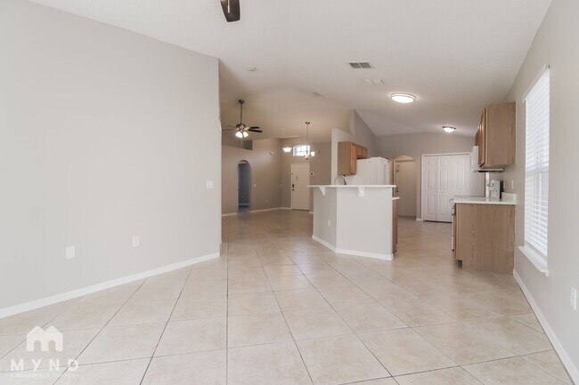 Building Photo - 16926 Corner Bay Ct