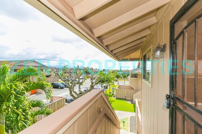 Foto del edificio - A studio for rent at Waipio Gentry (Ihona)