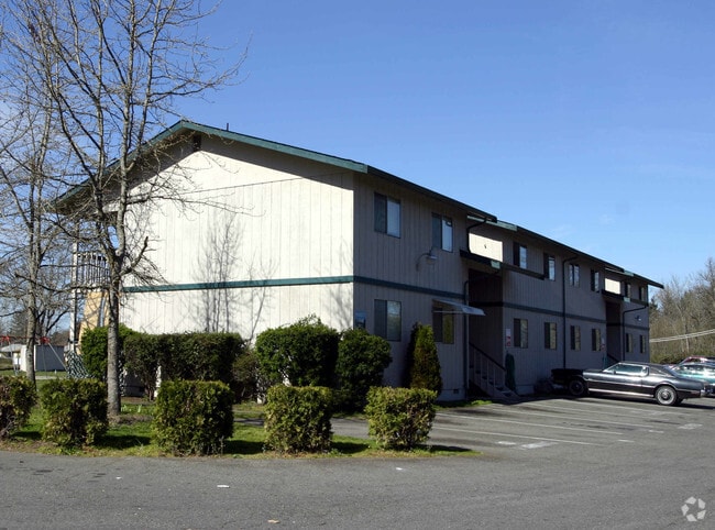 Building Photo - Clover Park Meadows