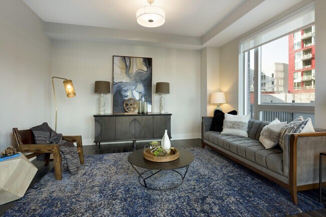 Foto del edificio - 212 10th Ave S