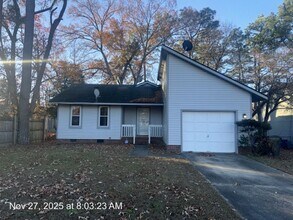 Building Photo - 7307 Bass Dr