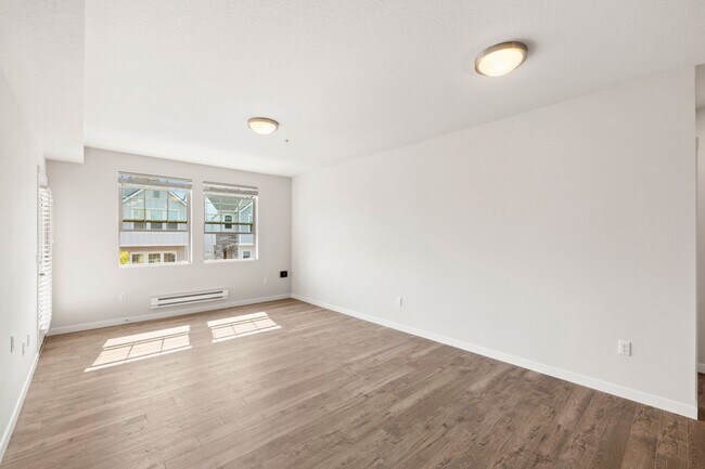 living room - 11715 SW Valencia Ln