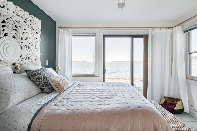 You'll feel like you are sleeping on top of the lake. - 638 Bay Rd