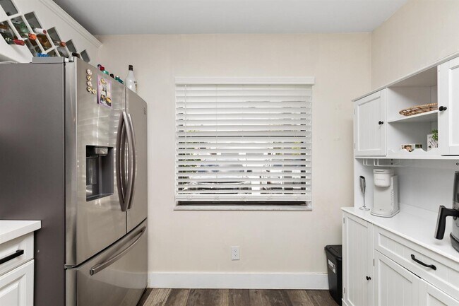 Foto del edificio - 761 NW 106th Ave
