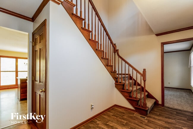 Building Photo - 7247 Cinnamon Woods Dr