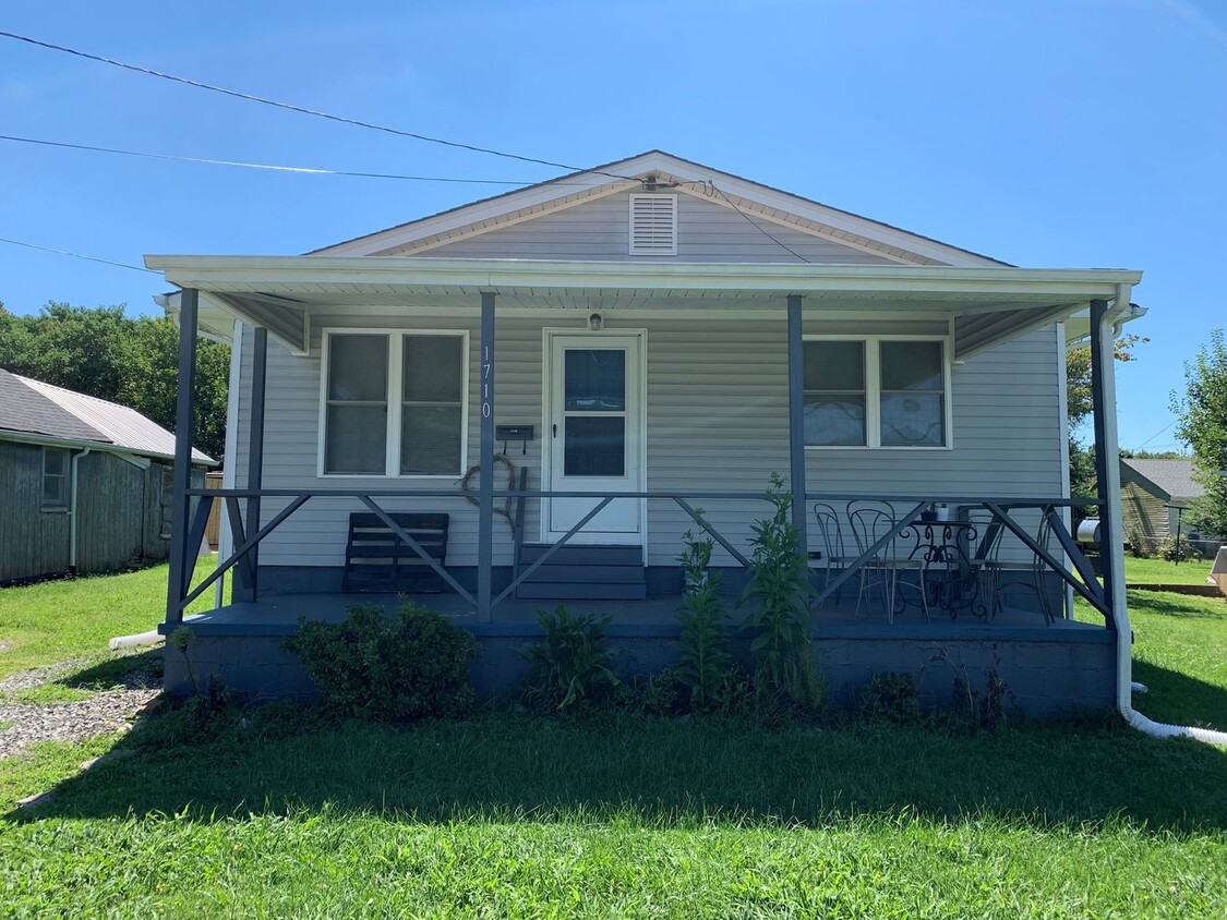 Foto principal - 1710 Edmunds St